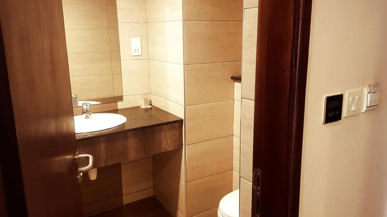 Merica Hotel 纳库鲁 外观 照片